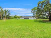 House 2748902143