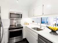 House 2650954942