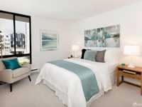 House 2650954950
