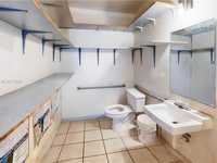 House 2671742624