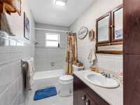 House 2652921323