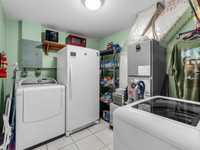 House 2652921330