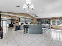 House 2652921158