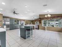 House 2652921172