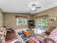 House 2652921182