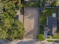 House 2657971318