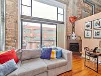 House 2658047224