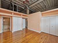 House 2658047230