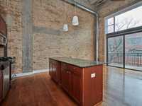 House 2658047215