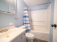 House 2660650566