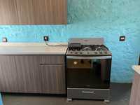 House 2955561750