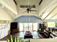 House 2927419452