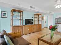 House 2664864070