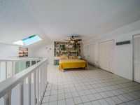 House 2666915405