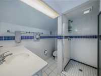 House 2666915419