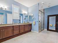 House 2747603460