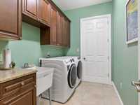 House 2747603836