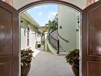 House 2668619334