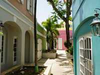 House 2798099049
