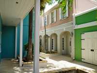 House 2798099065
