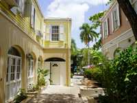 House 2798099083