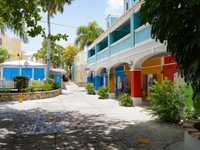 House 2798099127