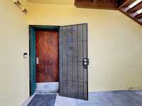 House 2675630978