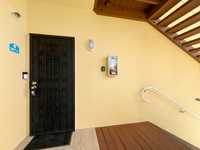 House 2992242214