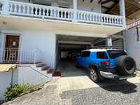 House 2678309738