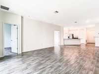 House 2679151707