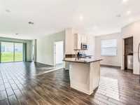 House 2679151704