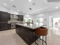 House 2681219993