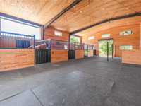 House 2681220123