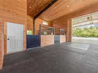 House 2681220131