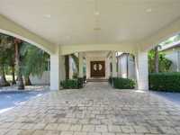 House 2681220352