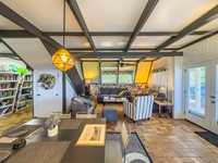 House 2686338295