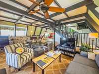 House 2686338305