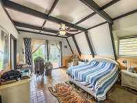 House 2686338374