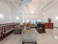 House 2686342454