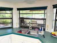 House 2765764042
