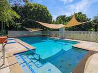 House 2765764138