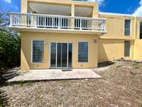 House 2729393359