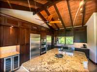 House 2689403513