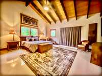 House 2689403546