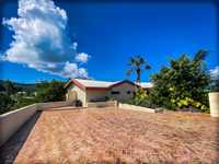 House 2689403403