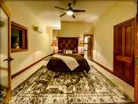House 2689403646