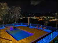 House 2689403727