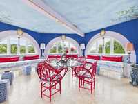 House 2995922937