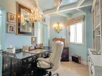 House 2995923017