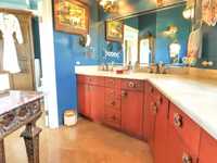 House 2995923061